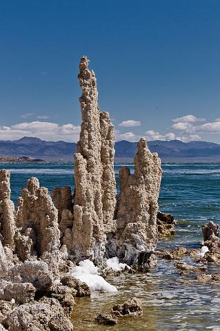 008 Mono Lake.jpg